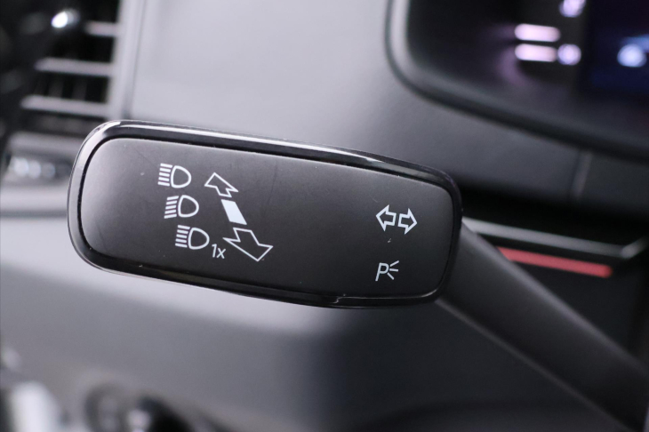 Škoda Karoq 2,0 TDI DSG 4x4 Sportline DPH