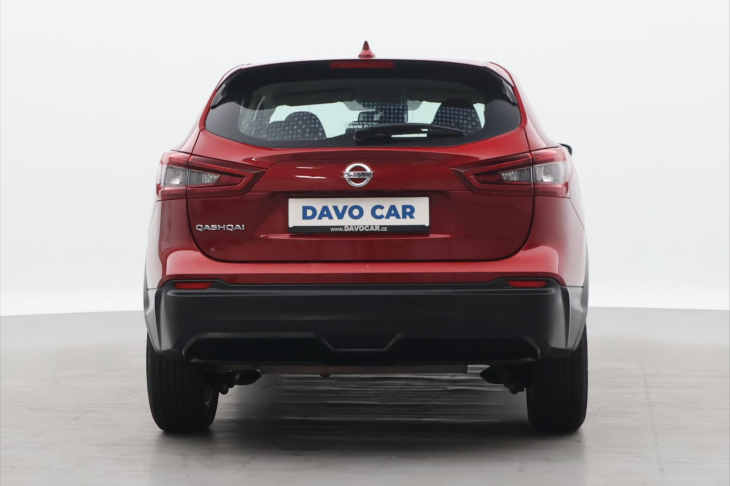 Nissan Qashqai 1,3 DIG-T 116kW DCT Shiro
