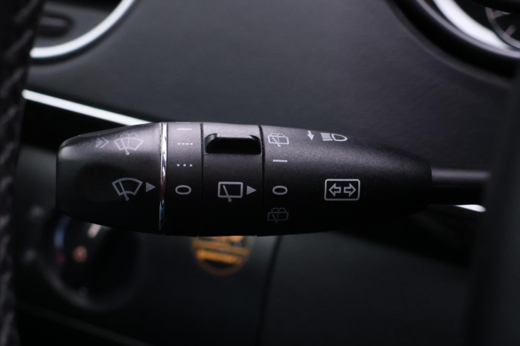 Mercedes-Benz GL 3,0 155kW 4Matic 7.míst 350