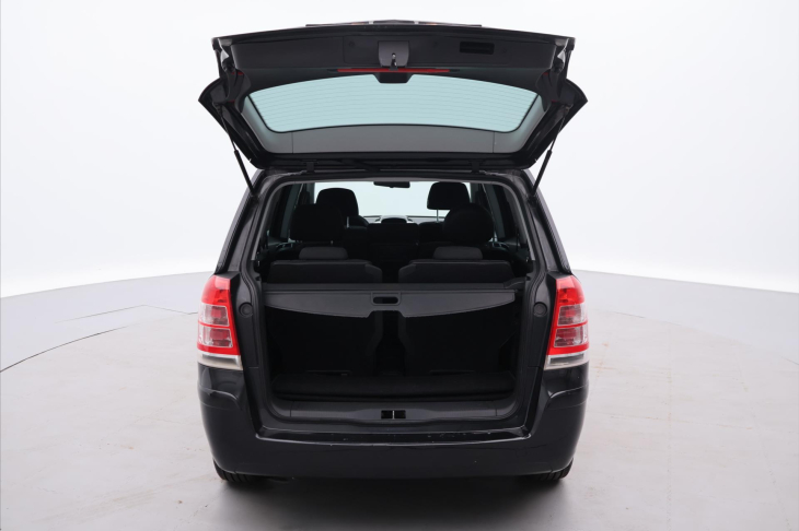 Opel Zafira 1,6 i 85kW Family STK 04/2028