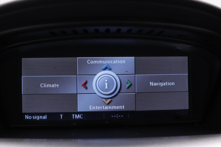 BMW Řada 6 3,0 635d 210kW Aut. Navi Xenon
