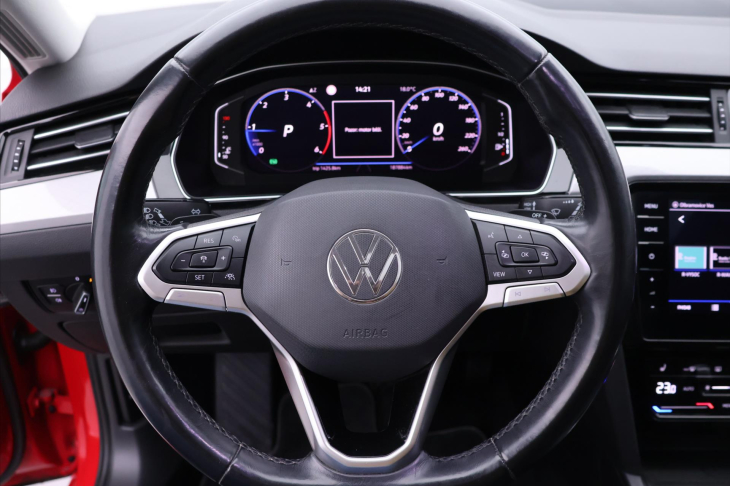 Volkswagen Passat 2,0 TDI DSG Business Panorama