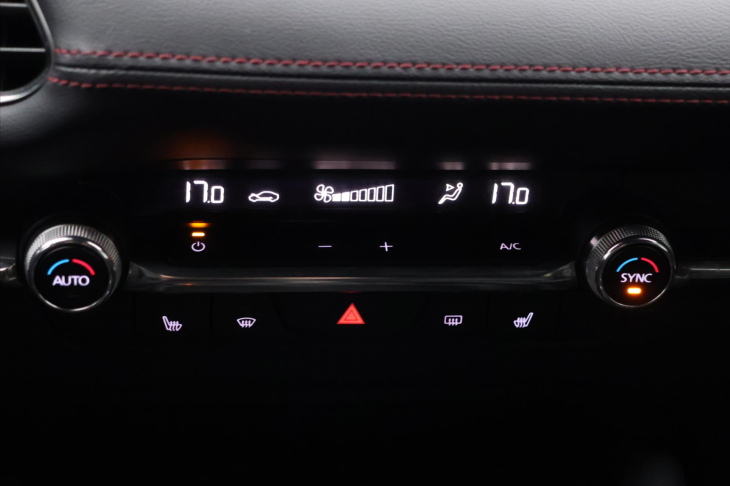 Mazda 3 2.0 eSkyactive-G122 Homura Aut