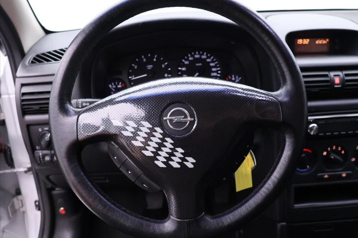 Opel Astra 1,6 16V 74kW CZ