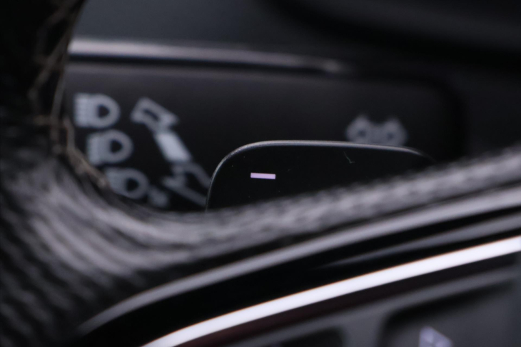 Škoda Karoq 2,0 TDI DSG 4x4 Sportline LED