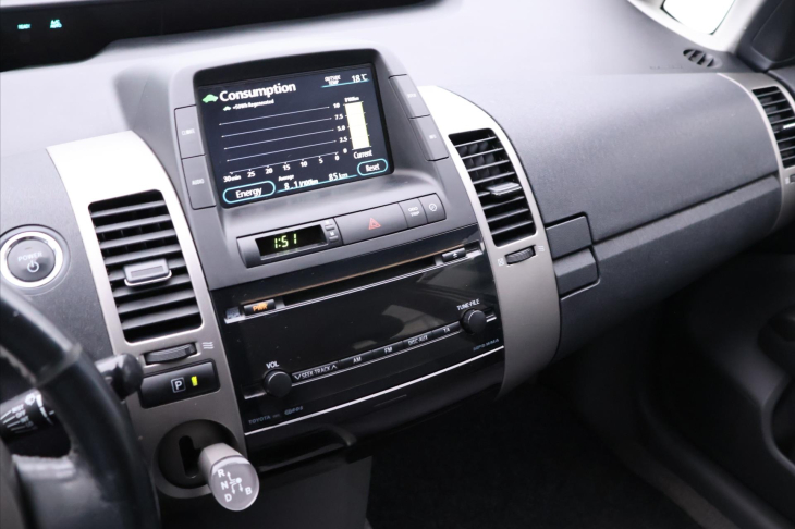 Toyota Prius 1,5 57kW Klima Hybrid Nová baterie