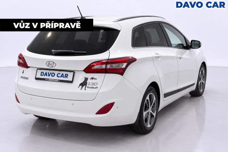 Hyundai i30 1,6 GDI 99kW Weekend Serv.Kniha
