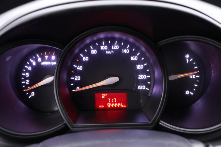 Kia Rio 1,2 CVVT 62kW CZ Klimatizace