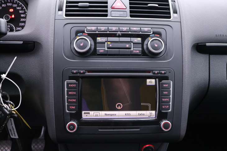 Volkswagen Touran 1,4 TSI 103kW Highline Navi