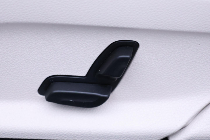 Mercedes-Benz Třídy E 2,0 250 AMG CZ 360° Kamera