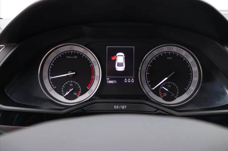 Škoda Superb 2,0 TSI 206kW DSG 4x4 L&K