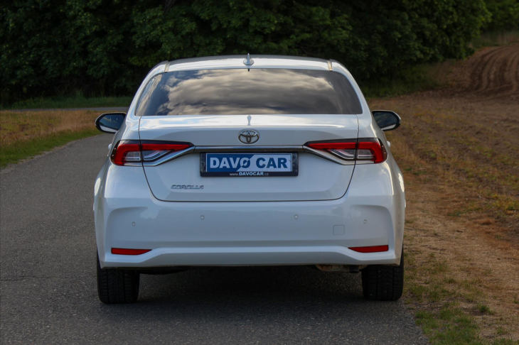 Toyota Corolla 1,5 VTi Aut. DPH CZ Comfort