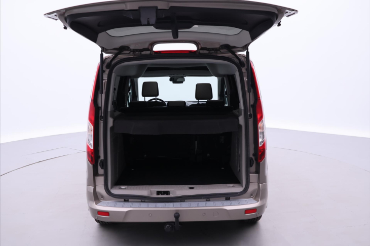 Ford Tourneo Connect 1,5 TDCI Titanium Tažné CZ
