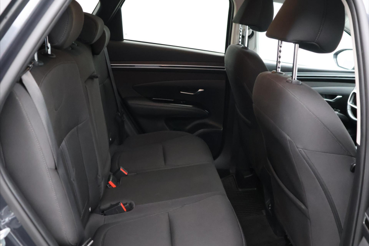 Hyundai Tucson 1,6 T-GDI HEV 169kW Comfort Zaruka