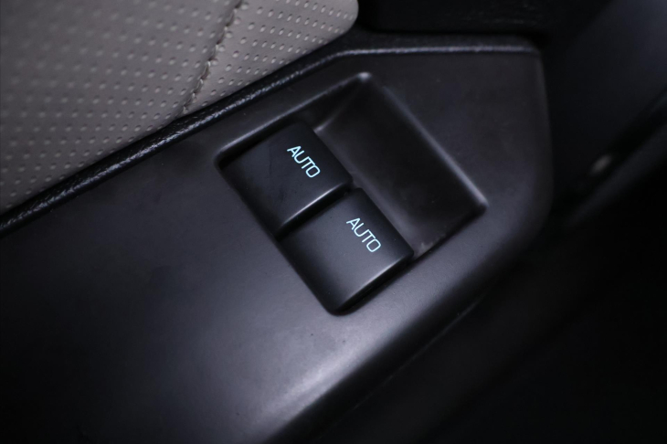 Ford Mustang 3,7 L V6 227kW