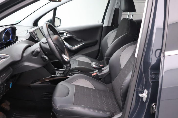 Peugeot 2008 1,2 Puretech 81kW Allure