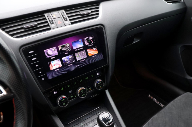 Škoda Octavia 2.0 TSI 180kW Challenge RS