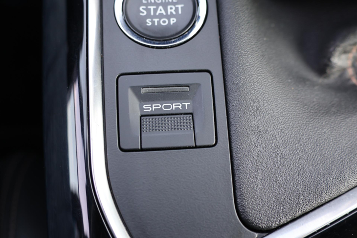 Peugeot 5008 1,2 PT 96kW GT-Line 7-Míst