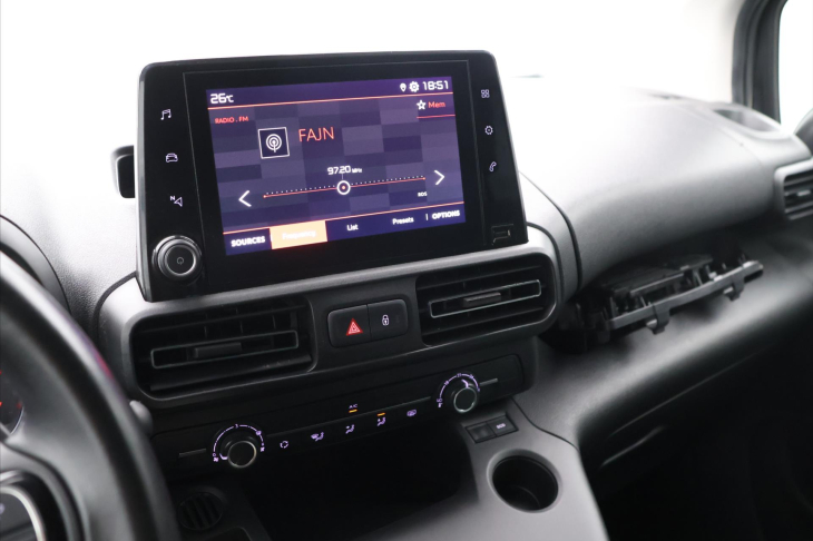Citroën Berlingo 1,2 96kW Klima Feel XL CZ