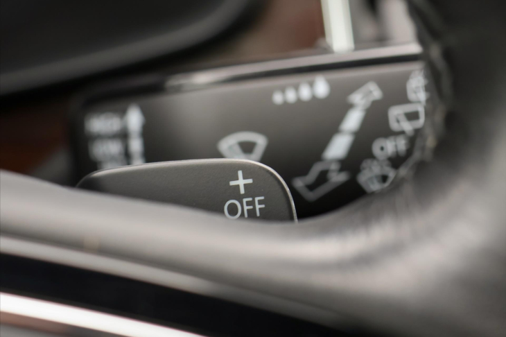 Škoda Kodiaq 2,0 TDI DSG 4x4 7-Míst Scout