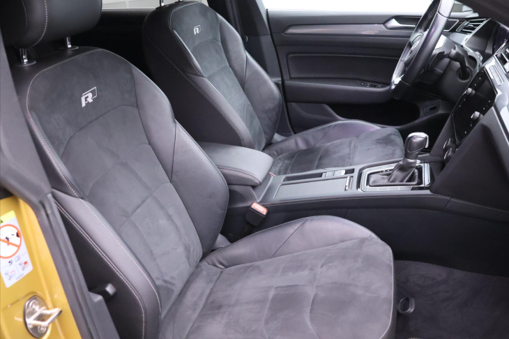 Volkswagen Arteon 2,0 TDI 140KW R-LINE DSG CZ