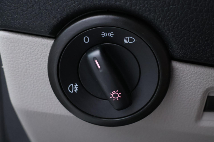 Volkswagen Transporter 2,0 TDI 75 kW Klima DPH CZ