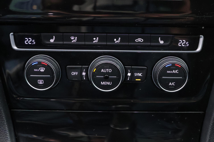 Volkswagen Golf 1,2 TSI R-line Highline