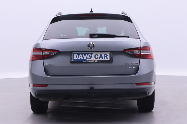 Škoda Superb 2,0 TDI 140kW DSG 4x4 CZ DPH