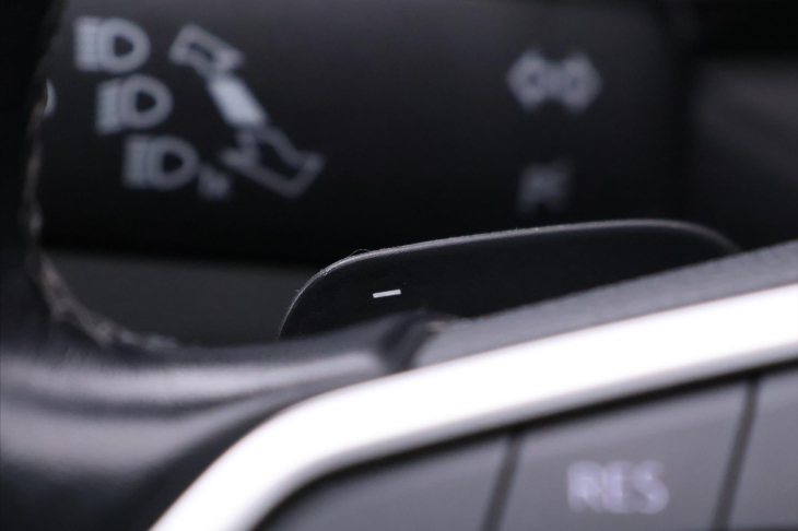 Volkswagen Passat 2,0 TDI 110kW DSG 1.Maj. DPH