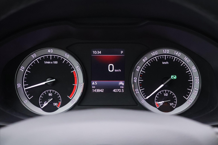 Škoda Karoq 1,5 TSI 110kW DSG STYLE Kůže