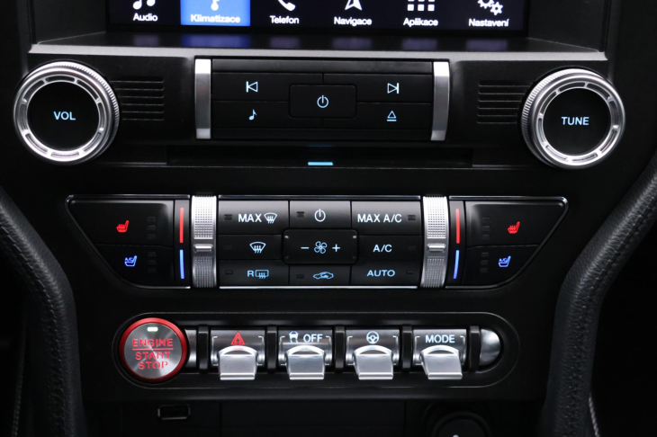 Ford Mustang 5,0 GT 331kW V8 Aut. Kůže