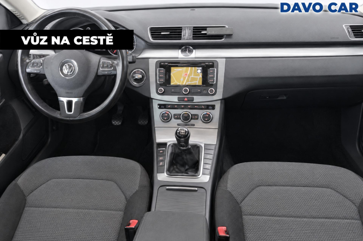 Volkswagen Passat 1,4 TSI Comfortline navi sr.kn