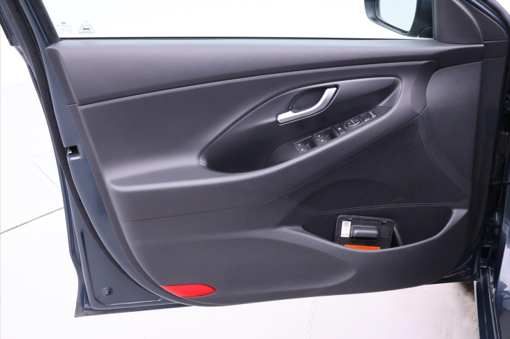 Hyundai i30 1,5 T-GDI 117kW Smart Aut. CZ DPH