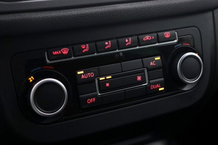 Volkswagen Tiguan 1,4 TSI 118kW CZ 2.Maj Klima