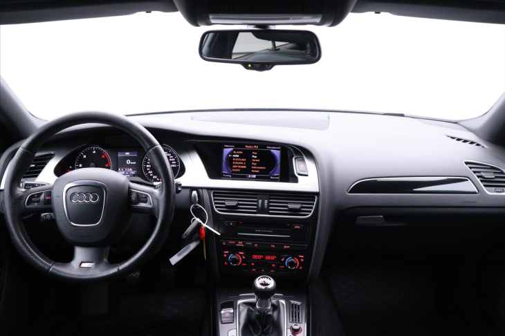 Audi A4 2,7 TDi 140kW Tempomat