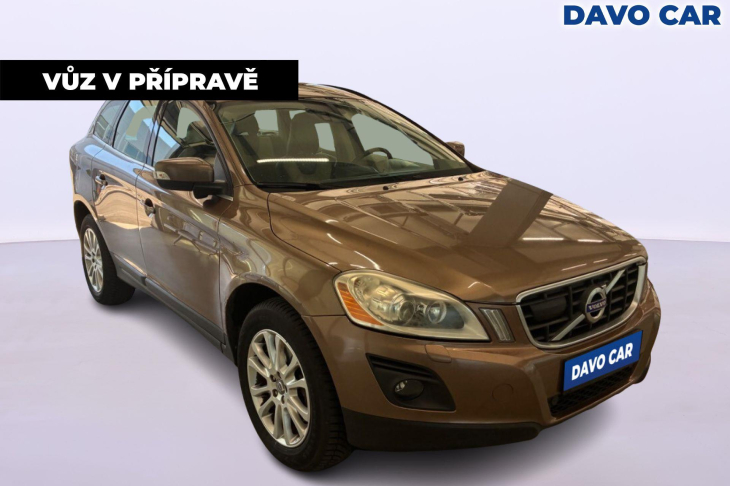 Volvo XC60 2,4 D 120kW Momentum