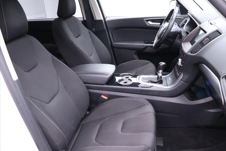 Ford S-MAX 2,0 TDCi 132kW Titanium