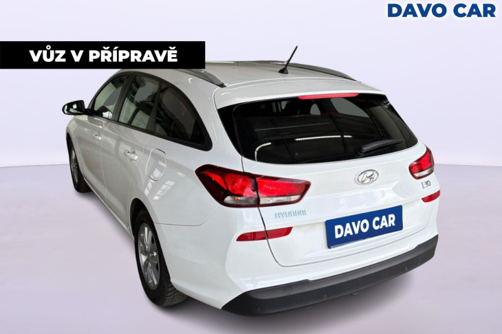 Hyundai i30 1,6 CRDi 81kW Trikolor CZ