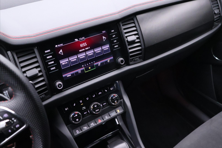 Škoda Kodiaq 2,0 TSI DSG 4x4 RS 7-Míst DPH