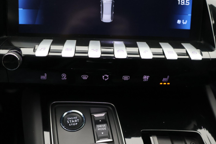 Peugeot 508 1.6 PureTech 133kW Allure CZ DPH