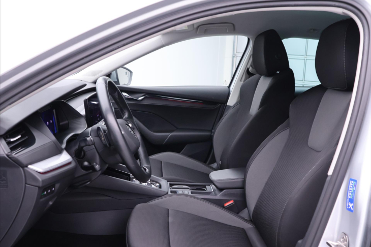 Škoda Octavia 2,0 TDI 110kW DSG Tour DPH
