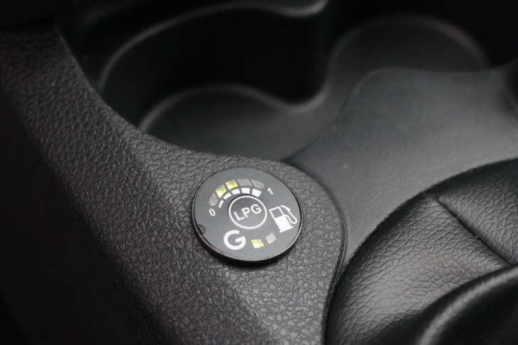Dacia Sandero 1,0 TCe LPG Stepway Open CZ