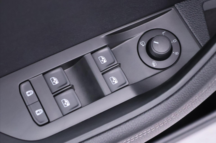 Škoda Superb 2,0 TDI 110kW Style DSG CZ DPH