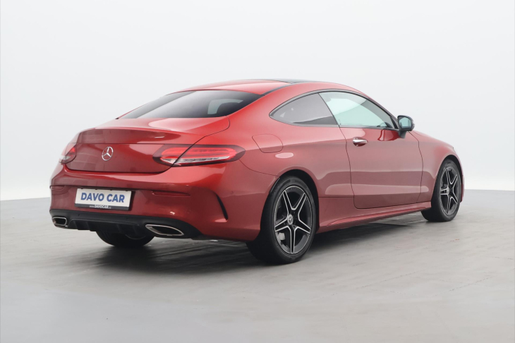 Mercedes-Benz Třídy C 2,0 300 190kW 4MATIC CZ DPH