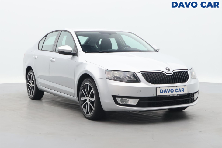 Škoda Octavia 1,6 TDI 77 kW Elegance Aut.klima