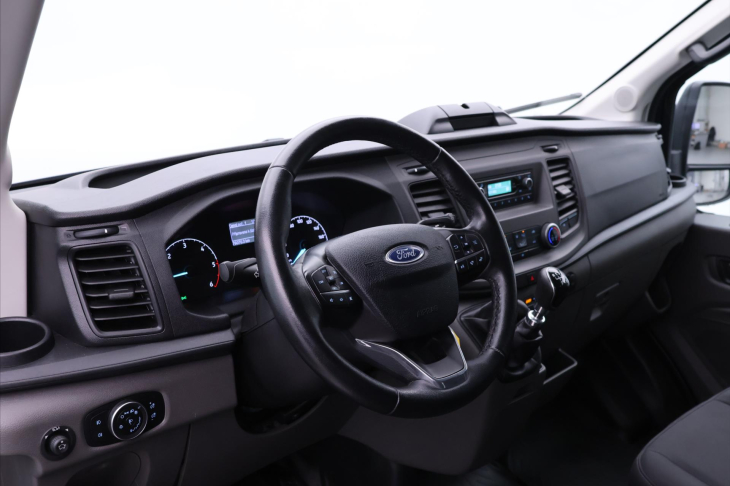 Ford Transit 2,0 TDCI 96kW L2 9-Míst CZ DPH