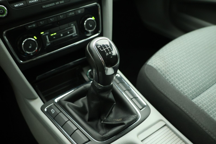 Škoda Superb 2,0 TDI 103kW Ambition Tažné