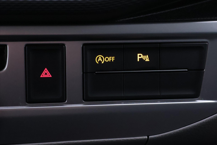 Volkswagen Caravelle 2,0 TDI 110 kW CZ