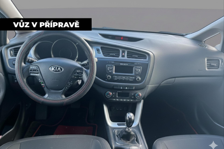 Kia Ceed 1,6 CRDi 94kW Aut.klima 1.maj CZ
