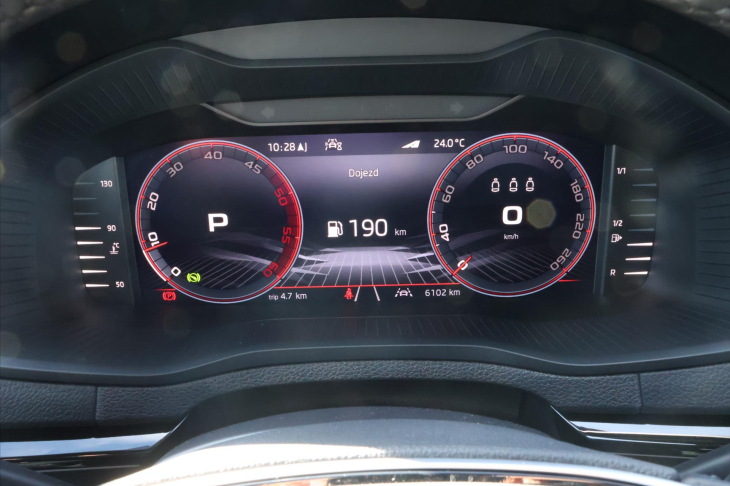 Škoda Karoq 2,0 2.0 TDI Sportline 4x4 DSG